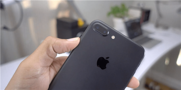 外媒体：iPhone 7系列用户可获苹果赔偿，最高349美元